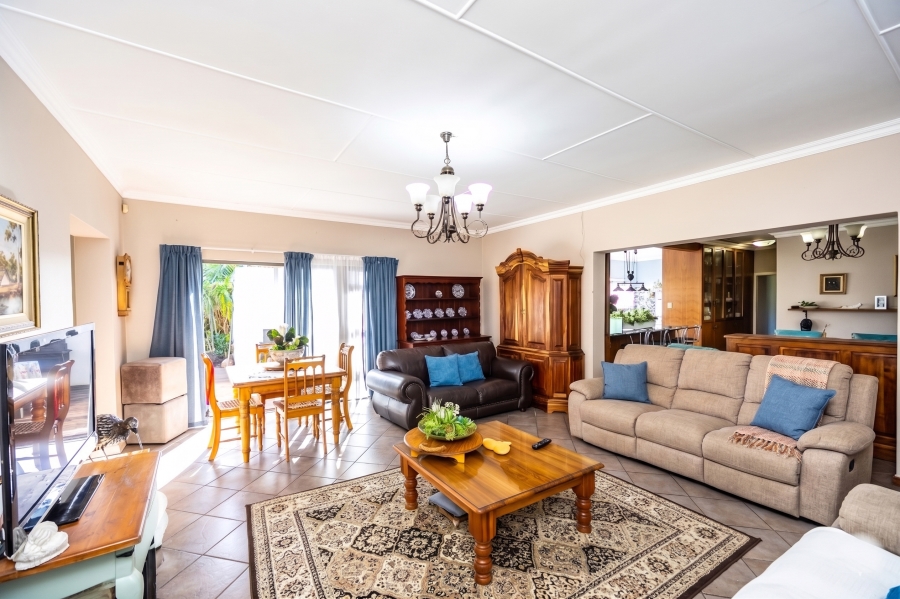 3 Bedroom Property for Sale in Beacon Bay North Eastern Cape